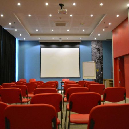 Hotel Ibis Jacareí Zewnętrze zdjęcie
