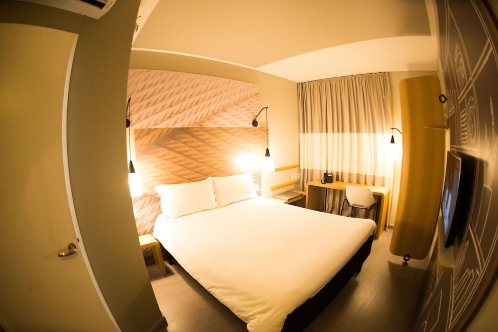 Hotel Ibis Jacareí Zewnętrze zdjęcie