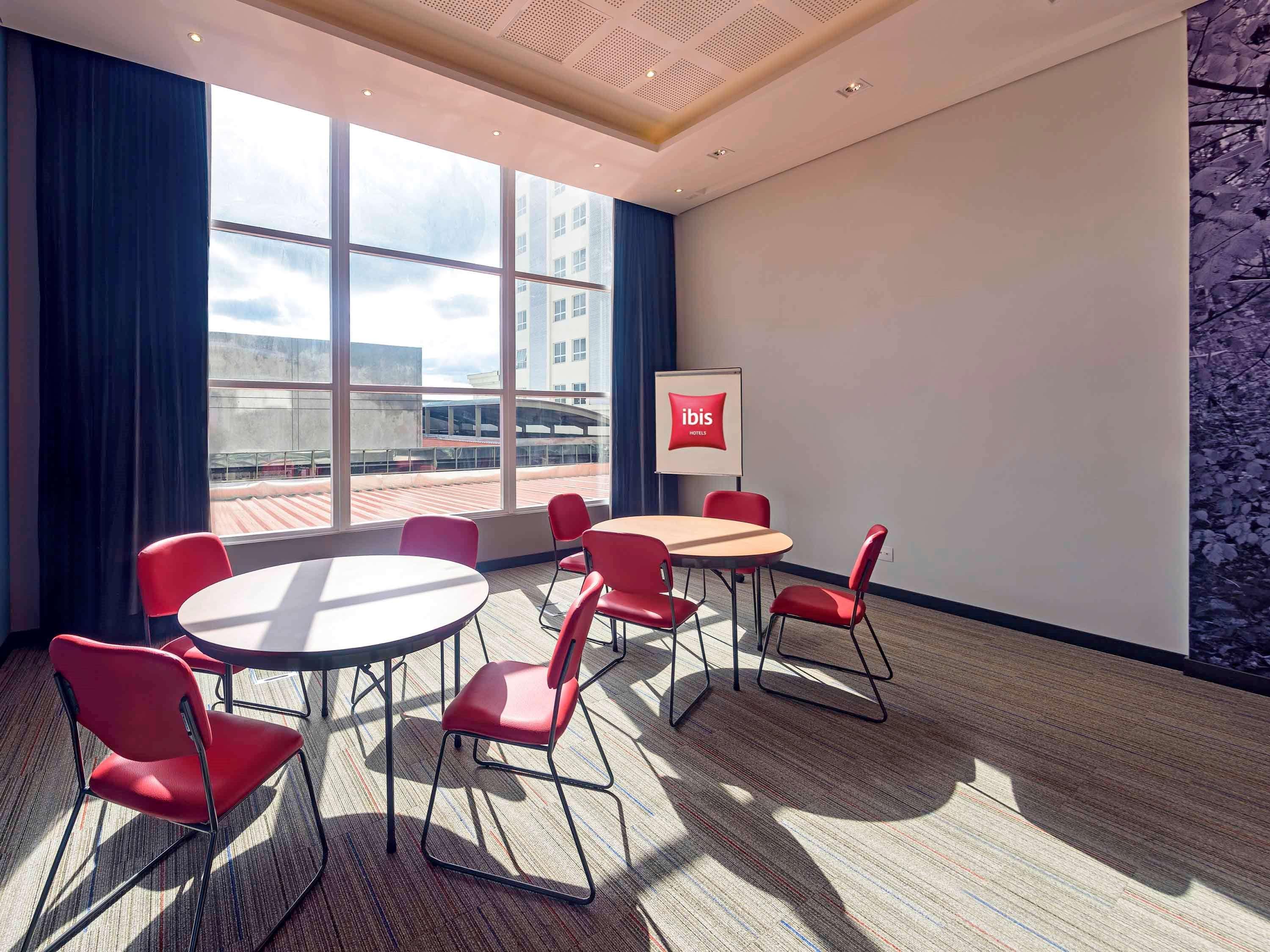 Hotel Ibis Jacareí Zewnętrze zdjęcie