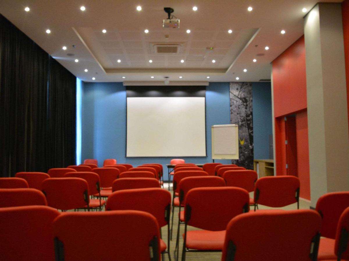 Hotel Ibis Jacareí Zewnętrze zdjęcie