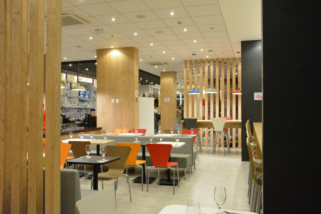 Hotel Ibis Jacareí Zewnętrze zdjęcie